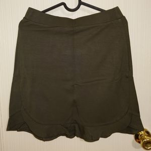 Loft XS mini skirt, olive green, NWT